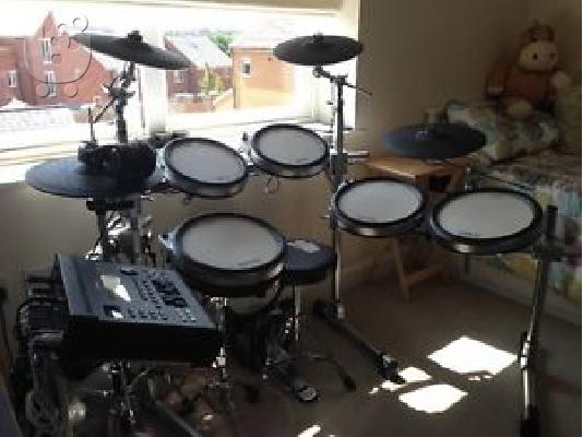 PoulaTo: Yamaha DTX950K Electronic Drum Kit